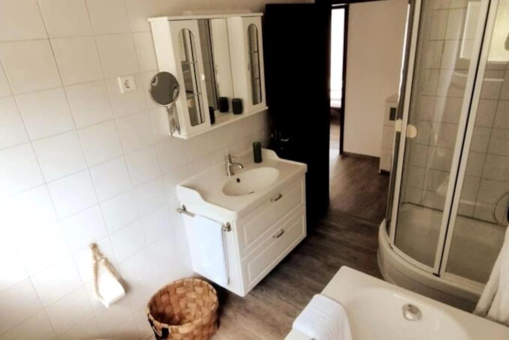 Ferienwohnung Zur Dicken Berta Wolfegg Екстериор снимка